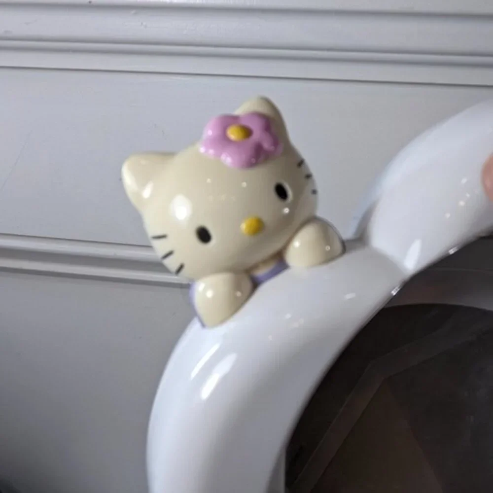 Hello Kitty Lighted Make-Up Mirror vanity magnifying electric‎ folding Emerson